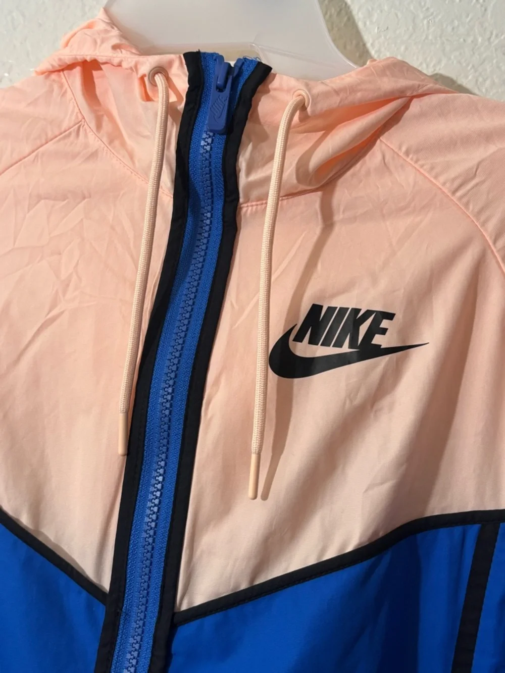 Nike Blue and Light Pink Hooded Windbreaker Jacket